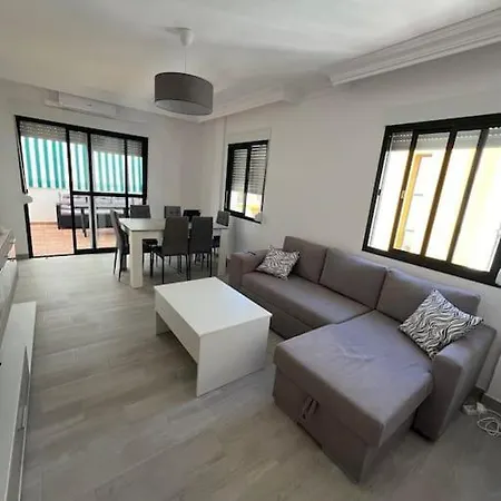 Atico Con Terraza Centro 140m2 푼타움브리아