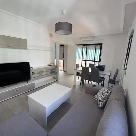Atico Con Terraza Centro 140m2 아파트 *